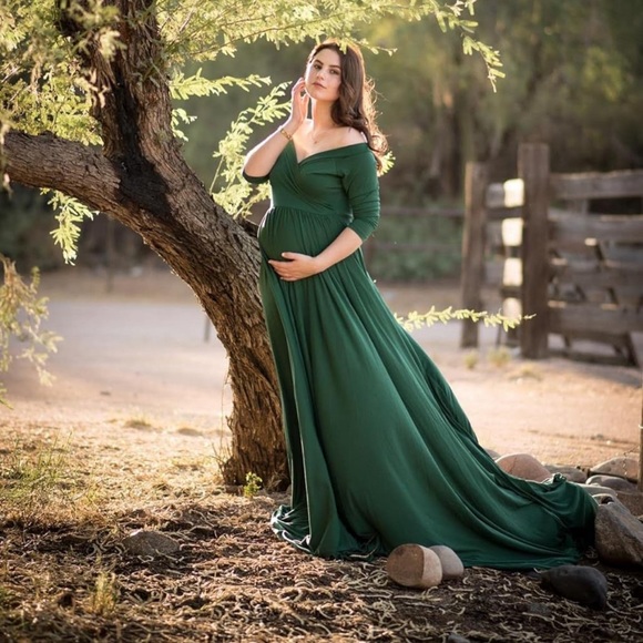 Green Maternity Off Shoulder Gown for Baby Shower or Photo Shoot - Picture 7 of 8